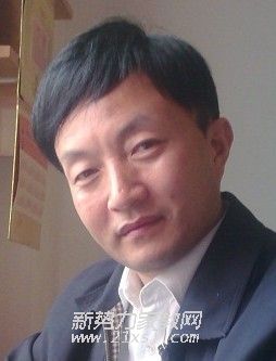 邱教员