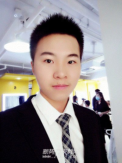 邹教员