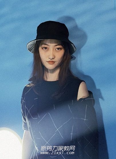 李教员